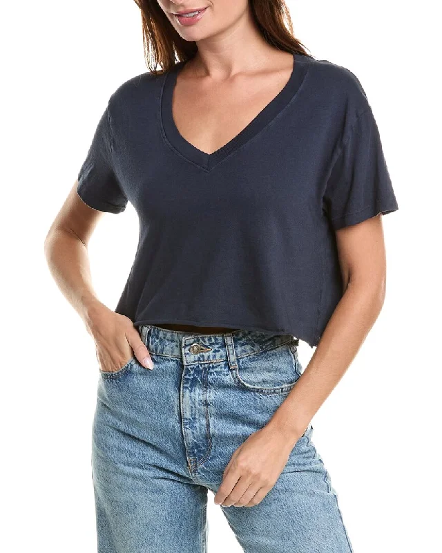 perfectwhitetee Cropped T-Shirt Cozy Warm Stylish