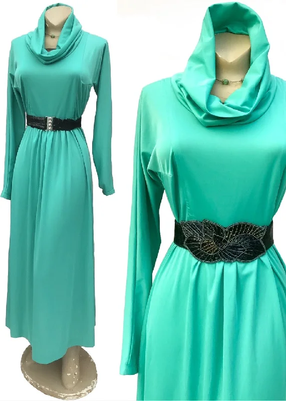 1970s Cool Green Maxi Dress with Cowl Collar Hood Classic V-Neck Maxi Dress