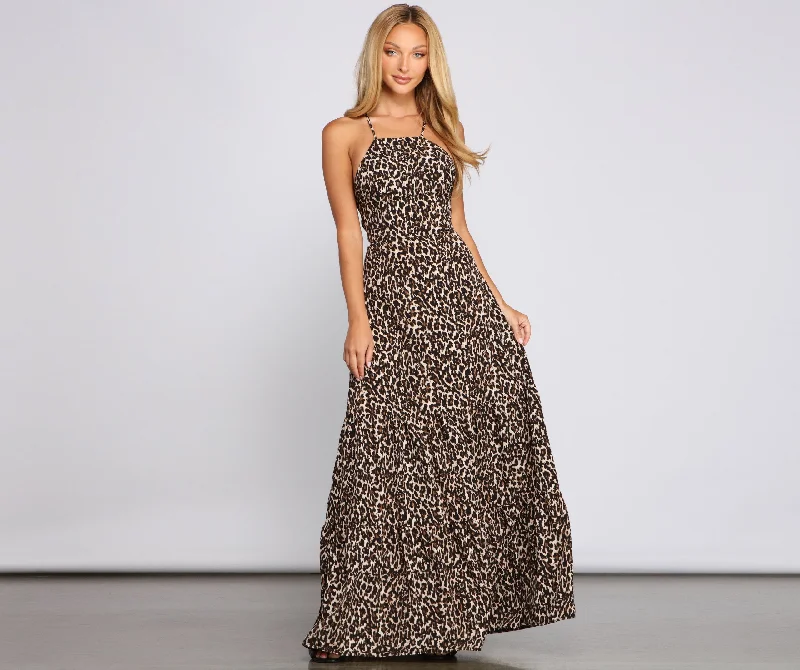 Fiercely Stylish Lace-Up Charming Leopard Maxi Dress Comfortable Pleated Maxi Dress