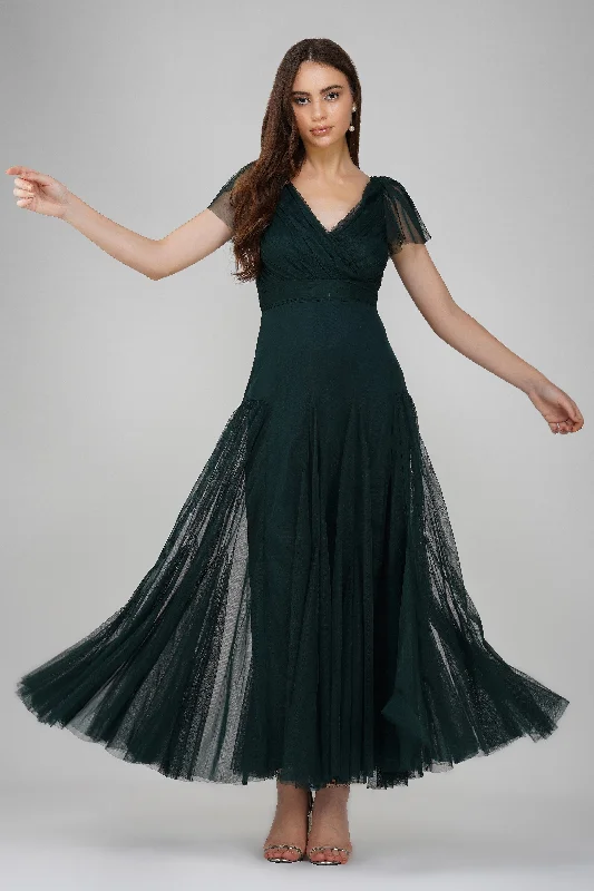 Gally Maxi Dress in Emerald Green Classic Strapless Maxi Dress