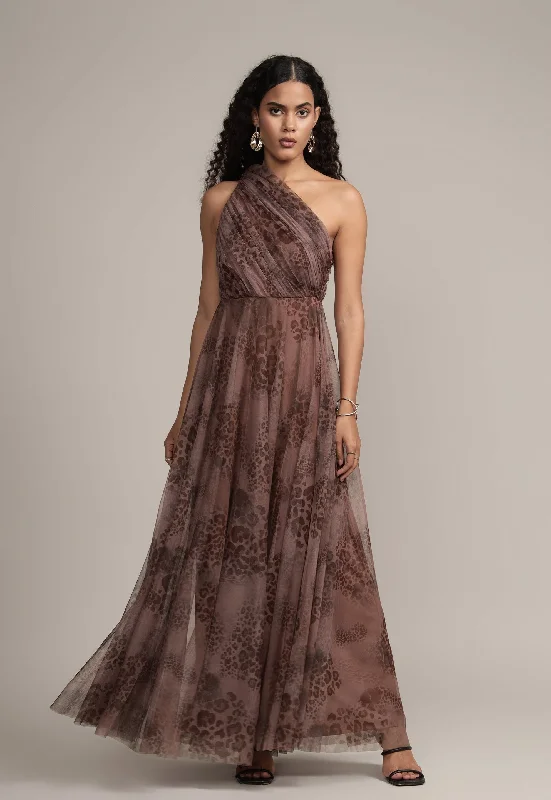 Naiara Maxi Dress in Leopard Print Chic Summer Maxi Dress