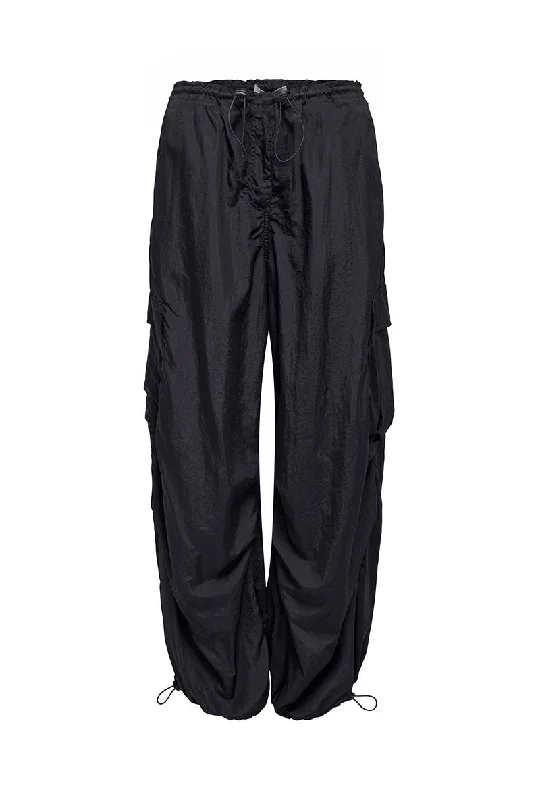 ONLY JOAN PARACHUTE CARGO PANTS Stretch Fit Pants