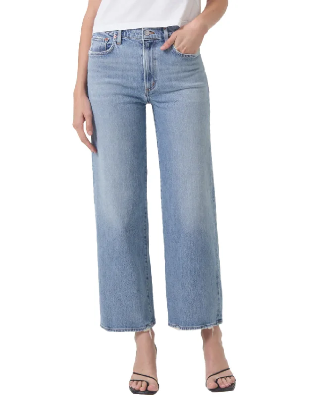 Harper Crop Jean in Hassle Trendy Pleated Waist Jeans