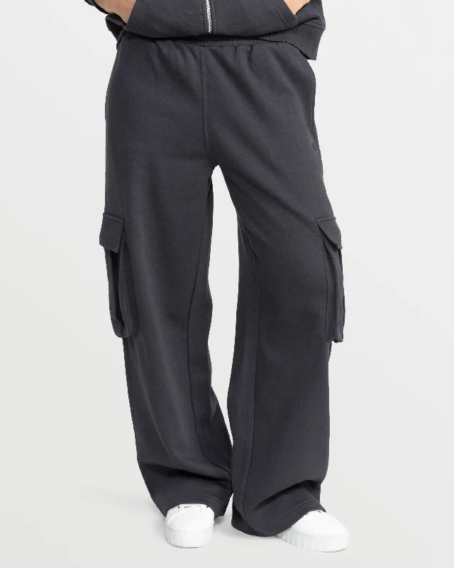 Evening Hike Cargo Pants - Phantom Lightweight Linen Pants
