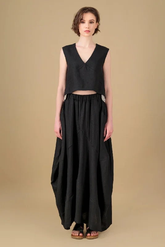 Amarina Linen Skirt Black button skirt front