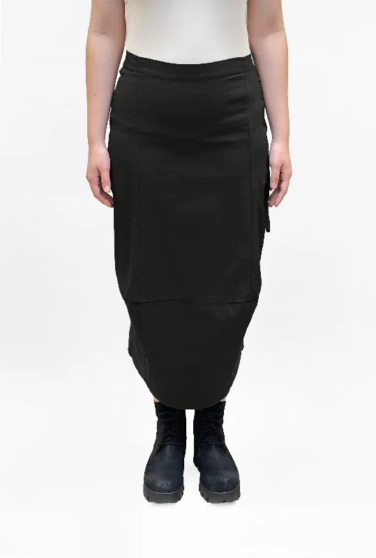 BLACK LABEL Pocketed Pencil Skirt in Black linen skirt airy