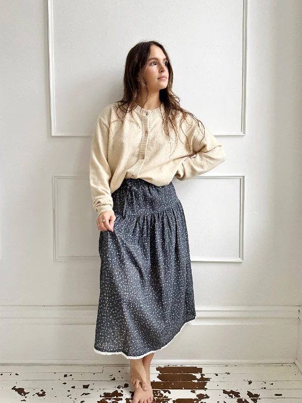 Floral Printed Skirt flowy skirt hem