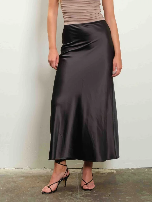 Social and Chic Skirt Black chiffon skirt lightweight