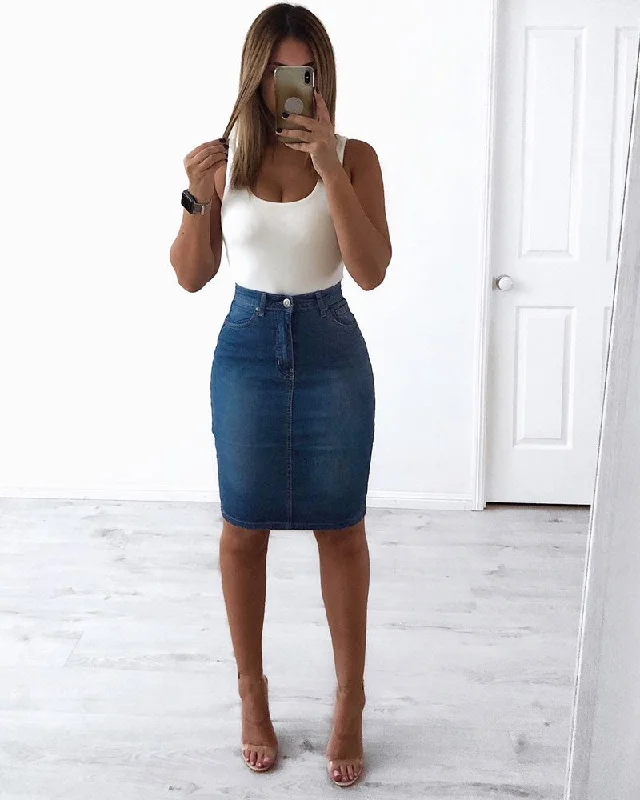 Wakee Miller Skirt Denim velvet skirt glossy