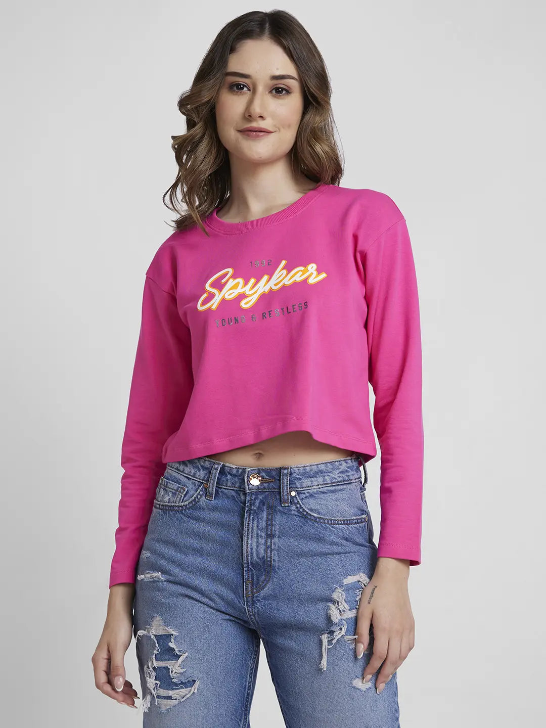Spykar Women Luminous Pink Blended Boxy Fit Round Neck Printed Crop Sweatshirt Hoodie with Gradient Ombre Colorful
